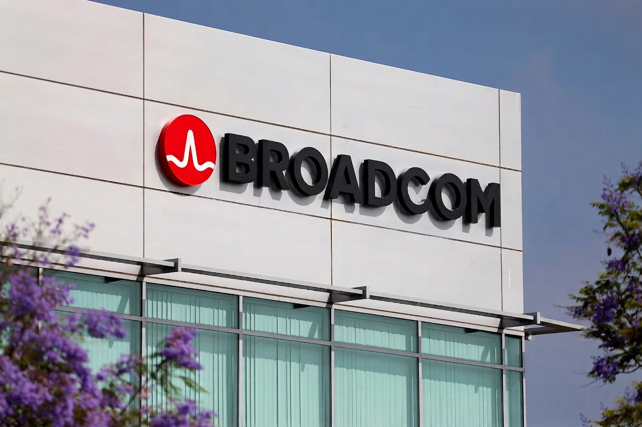 Broadcom Faces Wall Street Scrutiny Over AI circular Financing